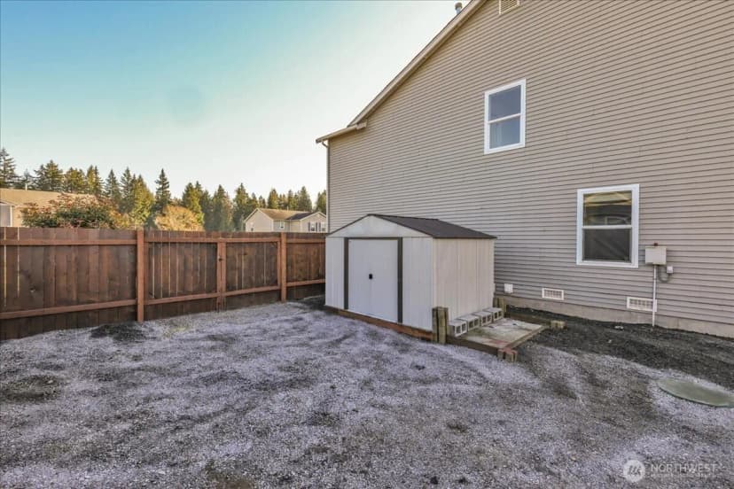 Property photo for 414 Easy Street Se, Rainier photo 33