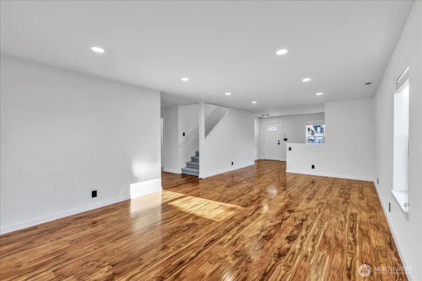 Property photo for 414 Easy Street Se, Rainier photo 29