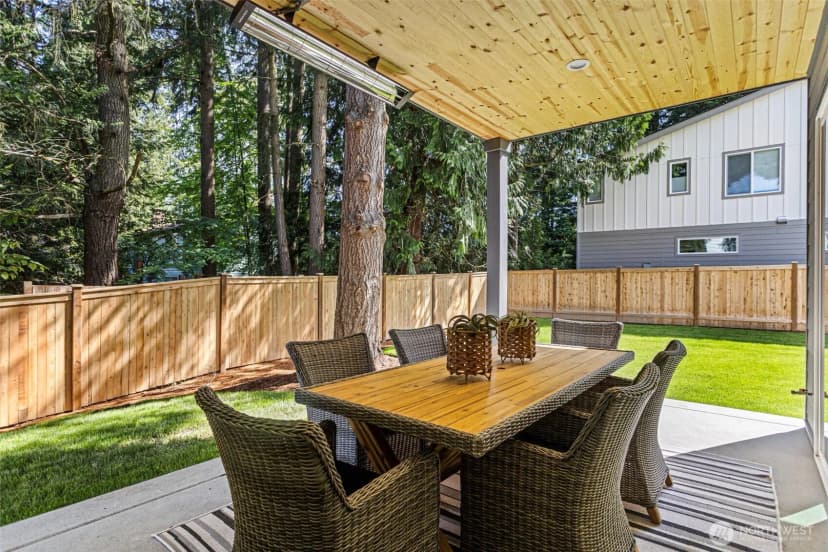 Property photo for 12813 Ne 65th Lane, Kirkland photo 37