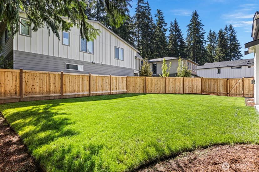 Property photo for 12813 Ne 65th Lane, Kirkland photo 38