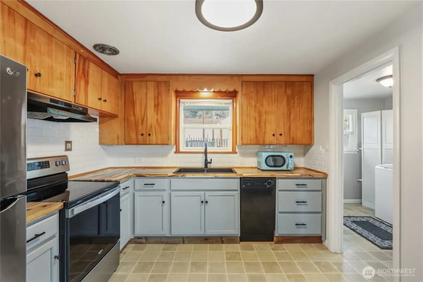 Property photo for 1034 S Market Boulevard, Chehalis photo 5