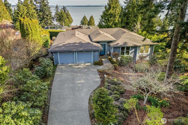 Property photo for 140 Trafalgar Drive, Port Townsend