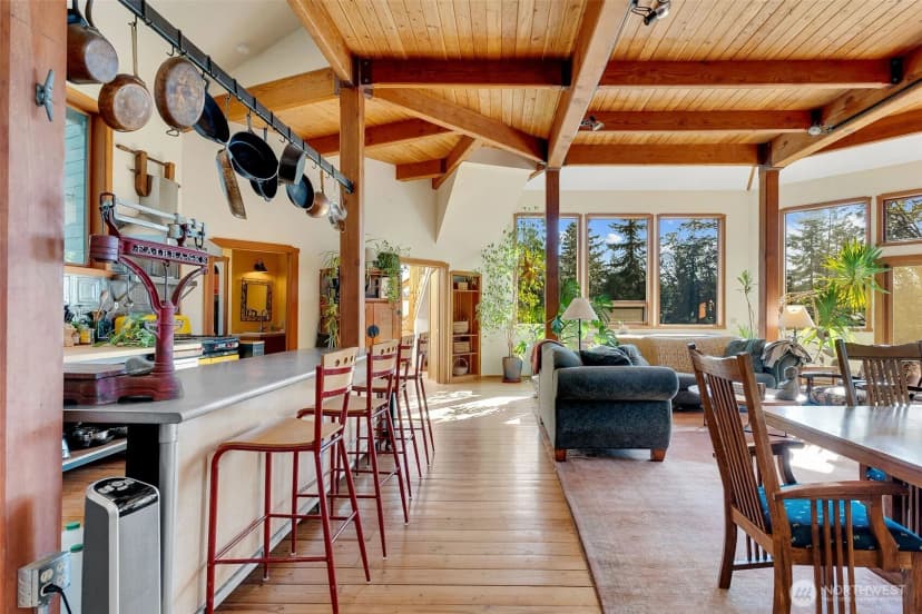 Property photo for 1062 Yacht Haven Road, Friday Harbor photo 9