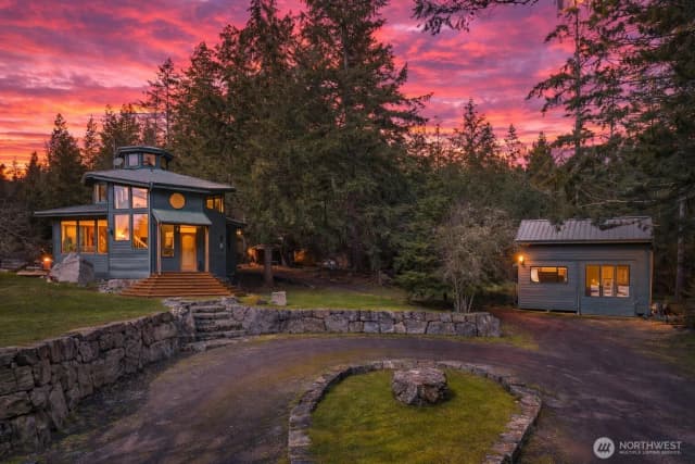 Property photo for 1062 Yacht Haven Road, Friday Harbor photo 3