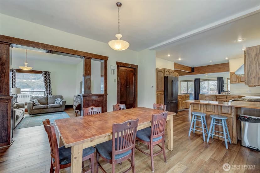 Property photo for 811 Pioneer Avenue, Cashmere photo 9