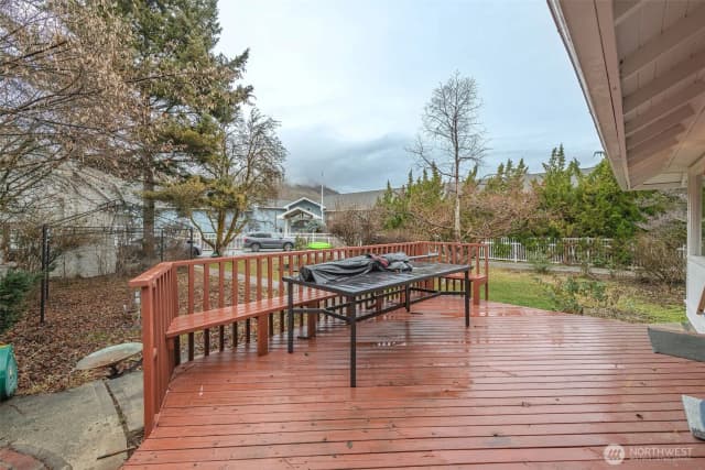 Property photo for 811 Pioneer Avenue, Cashmere photo 3