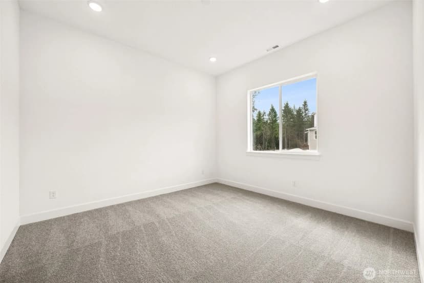 Property photo for 13722 100th Street Ne #209, Lake Stevens photo 15
