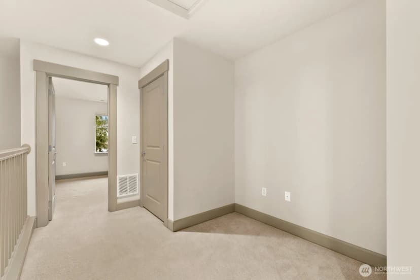 Property photo for 2115 201st Place Se #h3, Bothell photo 25