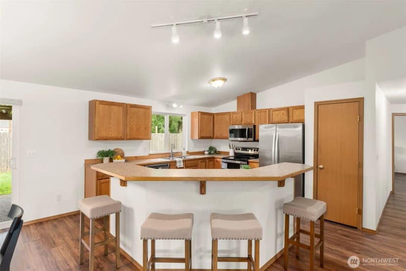 Property photo for 16724 Violet Prairie Road Se, Tenino photo 10