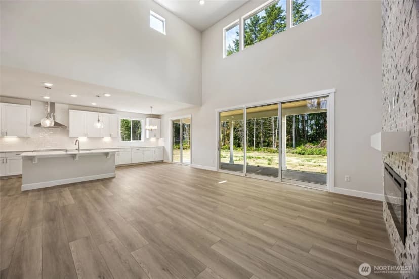 Property photo for 13814 100th Street Ne #208, Lake Stevens photo 14