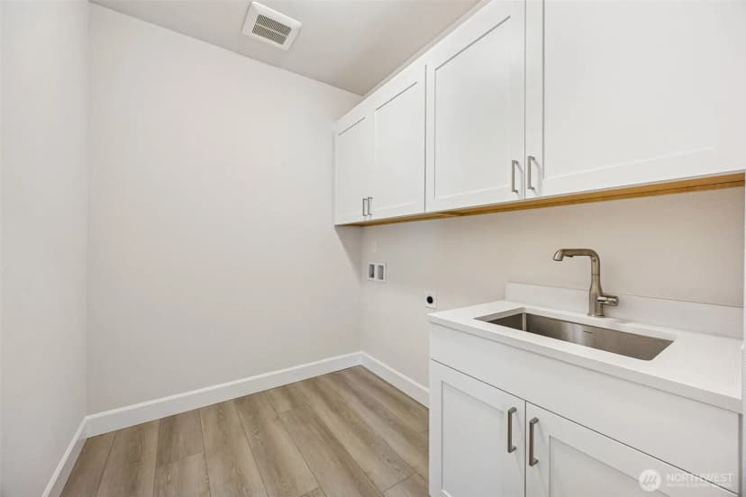 Property photo for 13814 100th Street Ne #208, Lake Stevens photo 30