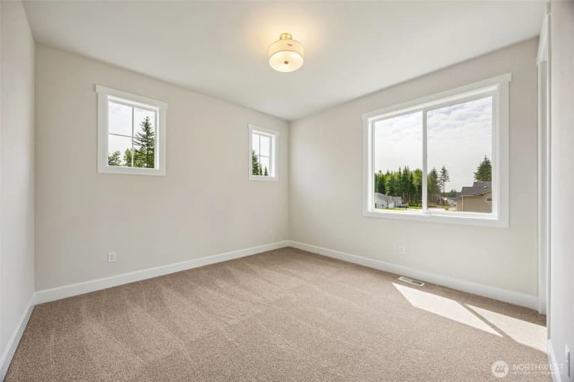 Property photo for 13814 100th Street Ne #208, Lake Stevens photo 34
