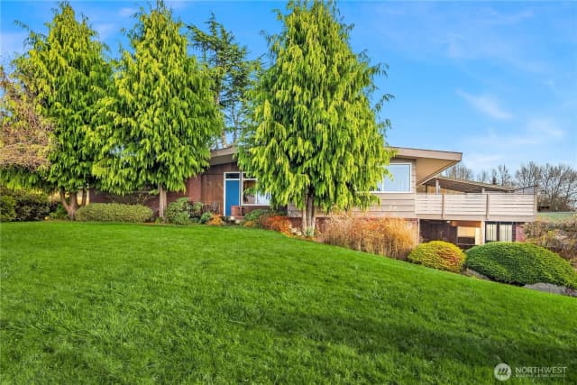 Property photo for 452 11th Street, Blaine