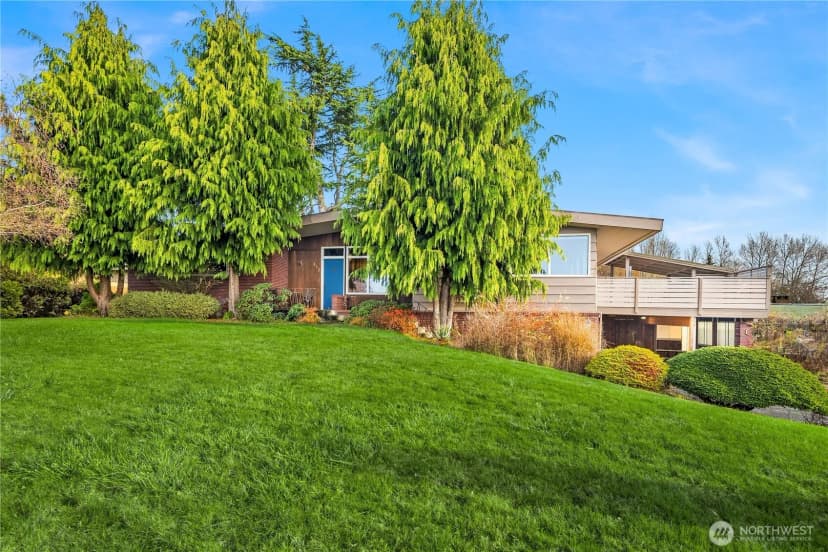 Property photo for 452 11th Street, Blaine
