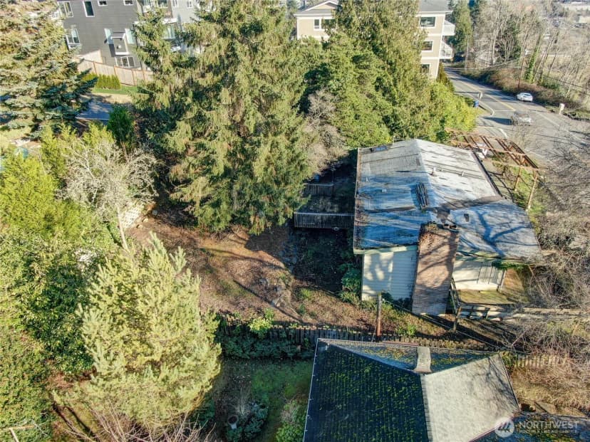 Property photo for 6330 Ne 181st Street, Kenmore photo 11