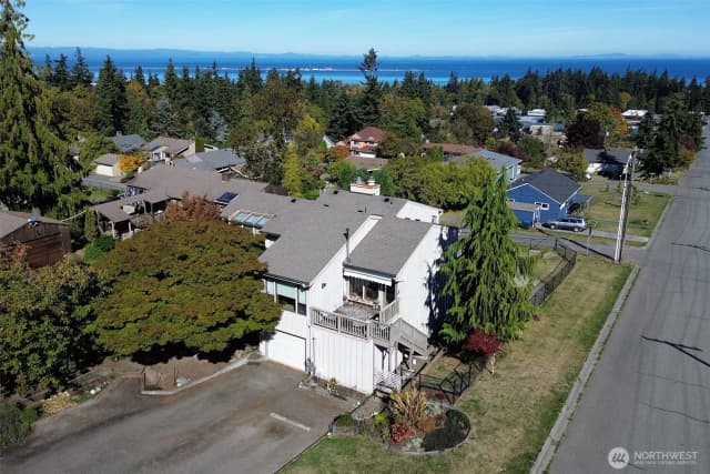 Property photo for 1633 E 5th Street, Port Angeles