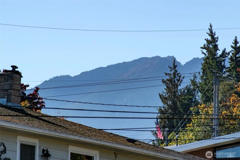 Property photo for 1633 E 5th Street, Port Angeles photo 37