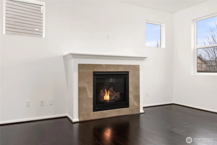 Property photo for 1833 193rd Street Ct E, Spanaway photo 11