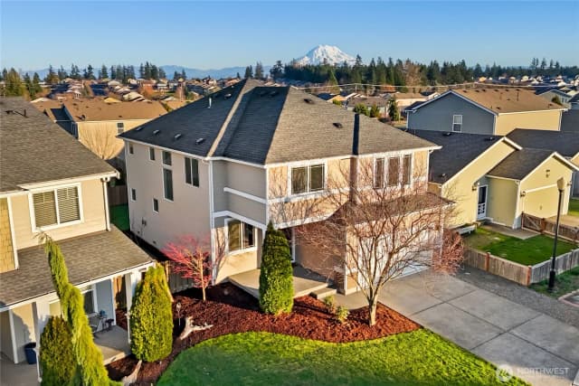 Property photo for 1833 193rd Street Ct E, Spanaway photo 2