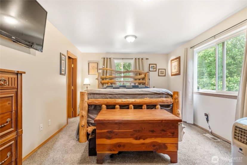 Property photo for 5 Meadowhills Lane, Elma photo 16