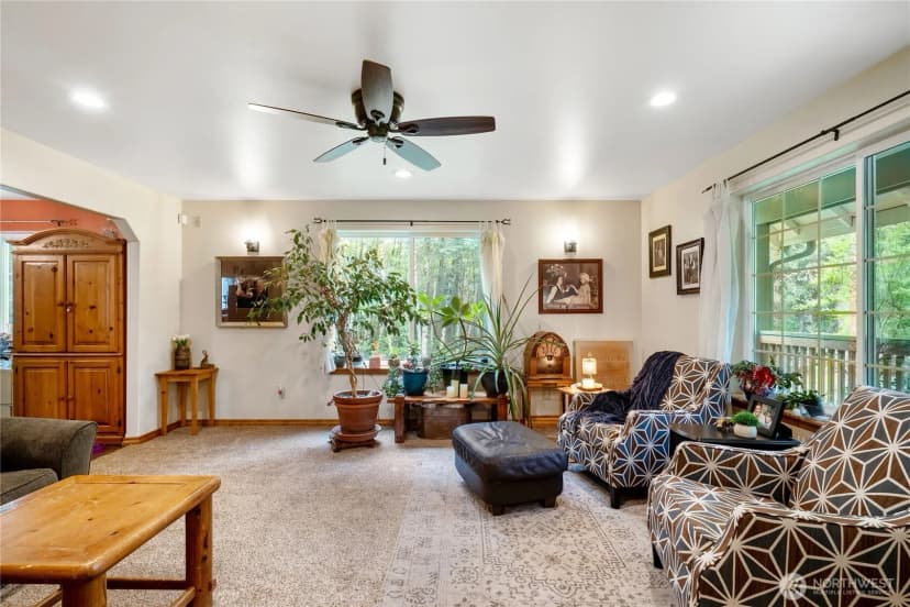 Property photo for 5 Meadowhills Lane, Elma photo 8