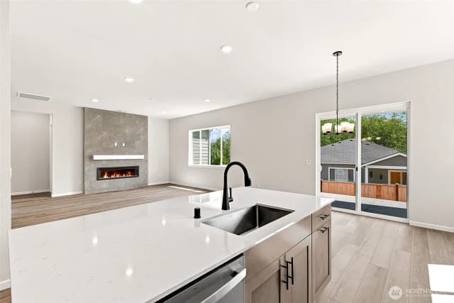 Property photo for 324 N 55th Street #32, Mount Vernon photo 4
