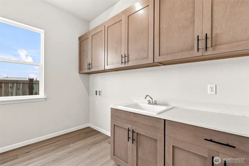 Property photo for 324 N 55th Street #32, Mount Vernon photo 13