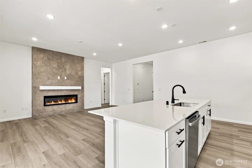 Property photo for 308 N 55th Street #34, Mount Vernon photo 8