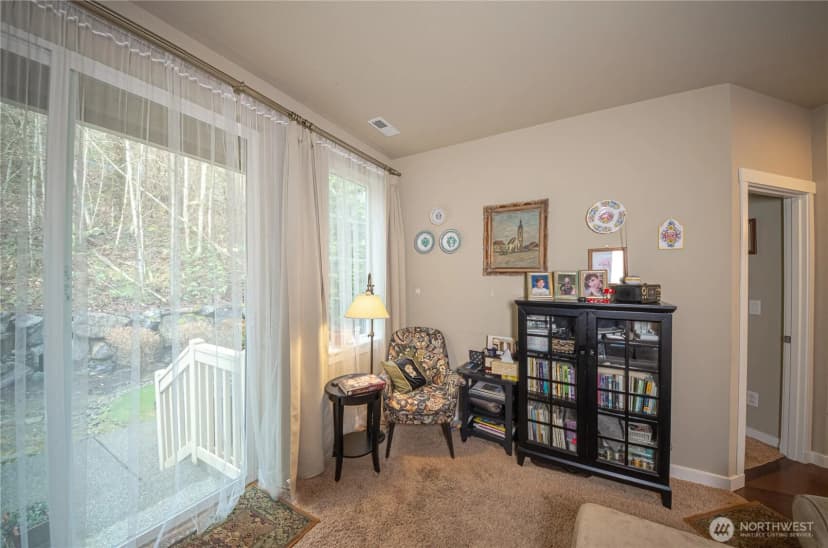 Property photo for 9101 Merritt Avenue Se, Snoqualmie photo 17