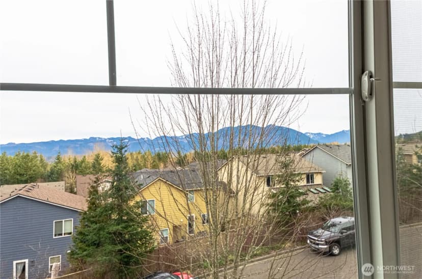 Property photo for 9101 Merritt Avenue Se, Snoqualmie photo 24