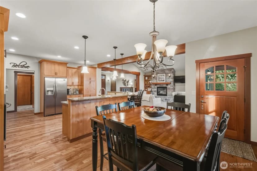 Property photo for 8424 Double Ditch Road, Lynden photo 10