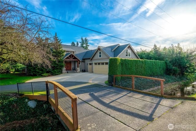 Property photo for 8424 Double Ditch Road, Lynden
