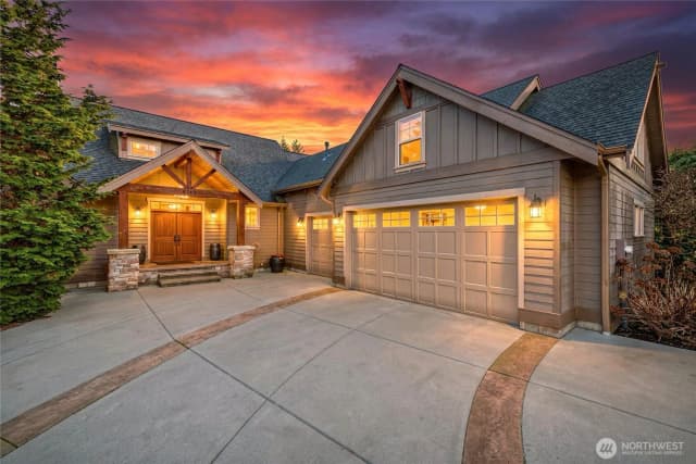 Property photo for 8424 Double Ditch Road, Lynden photo 2