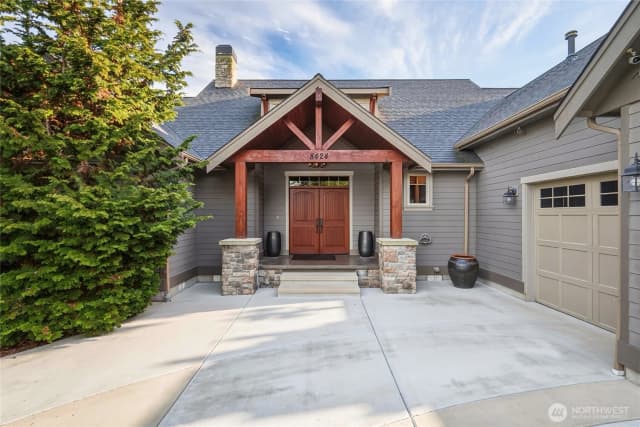 Property photo for 8424 Double Ditch Road, Lynden photo 4
