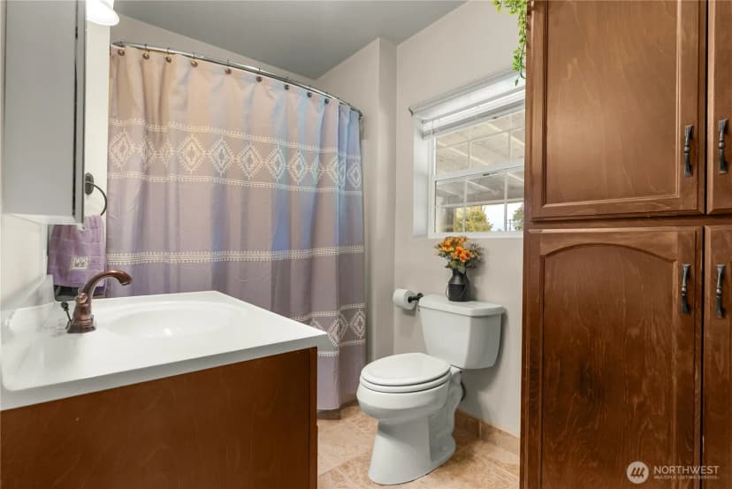 Property photo for 211 S Granite Street, Omak photo 24