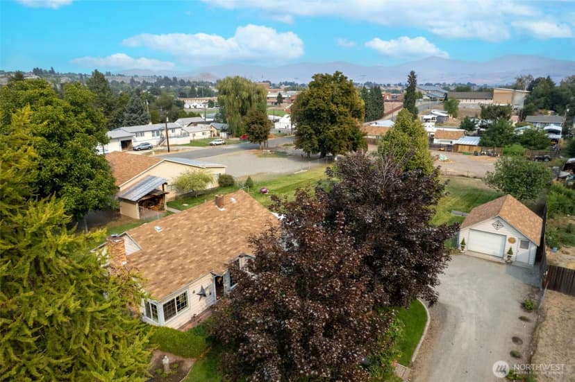 Property photo for 211 S Granite Street, Omak photo 3