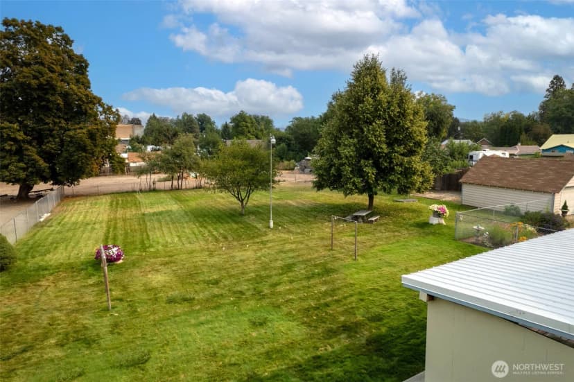 Property photo for 211 S Granite Street, Omak photo 34