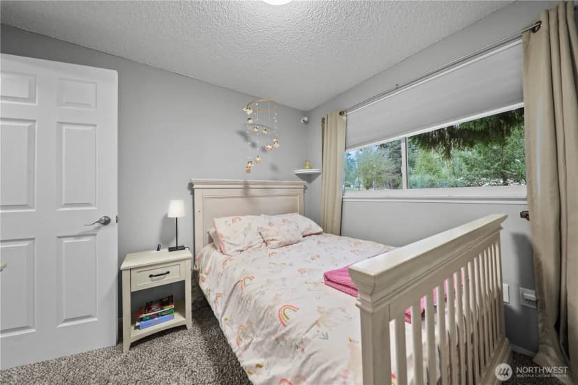Property photo for 203 S 357th Street, Federal Way photo 15
