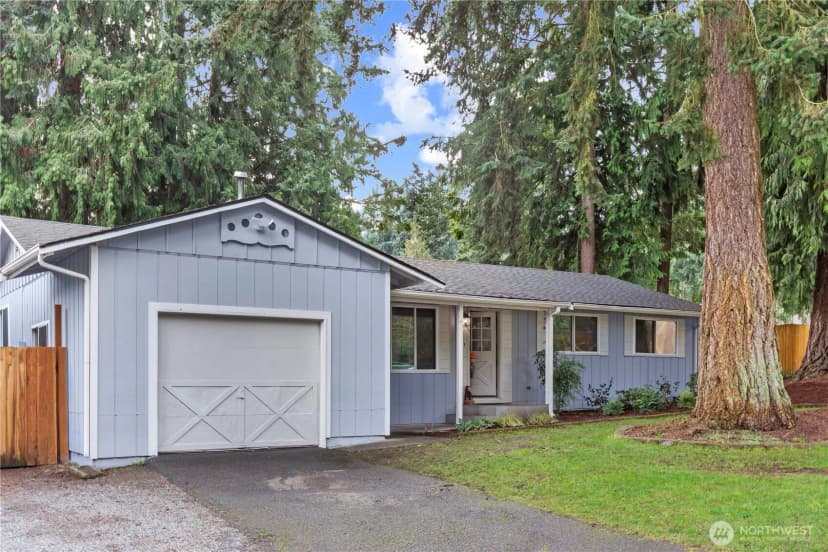 Property photo for 203 S 357th Street, Federal Way photo 3