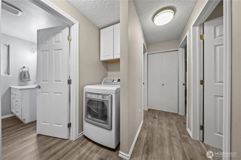 Property photo for 203 S 357th Street, Federal Way photo 21