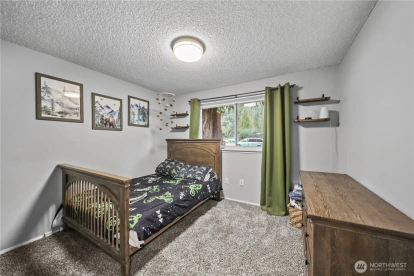 Property photo for 203 S 357th Street, Federal Way photo 17