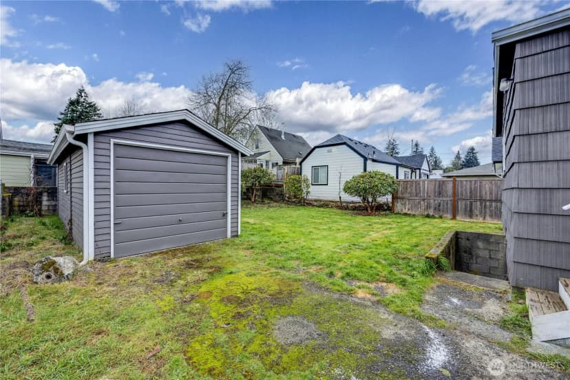 Property photo for 1705 13th Street, Bremerton photo 13