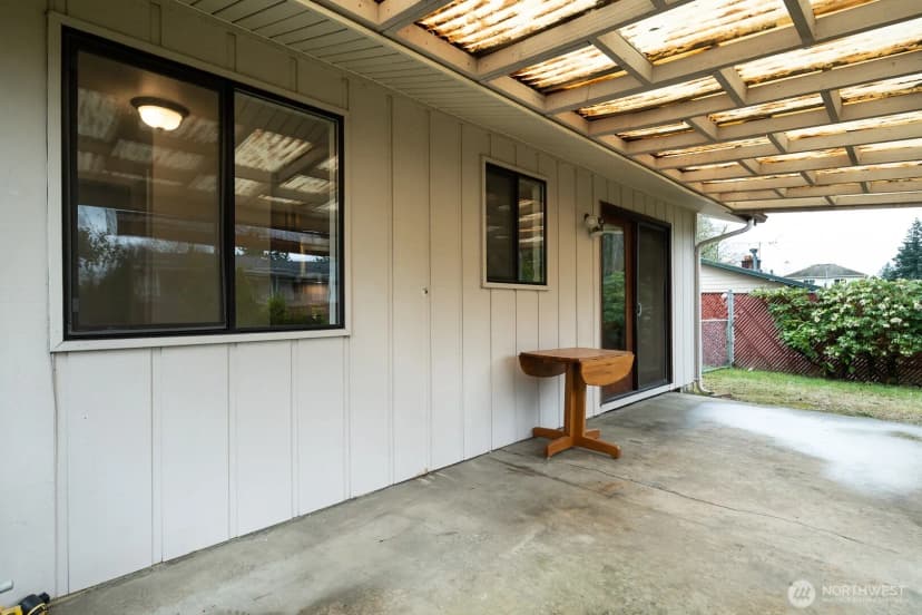 Property photo for 1625 Camas Avenue Ne, Renton photo 17