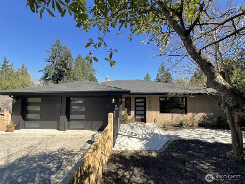 Property photo for 16040 36th Avenue Ne, Lake Forest Park photo 39