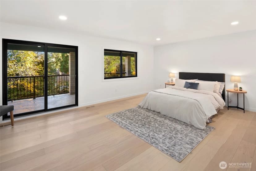 Property photo for 16040 36th Avenue Ne, Lake Forest Park photo 16