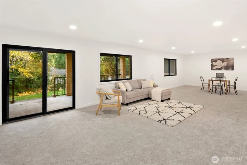 Property photo for 16040 36th Avenue Ne, Lake Forest Park photo 26