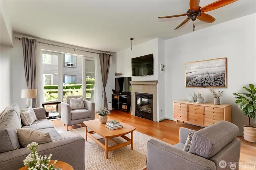 Property photo for 1840 25th Avenue Ne #204, Issaquah photo 7
