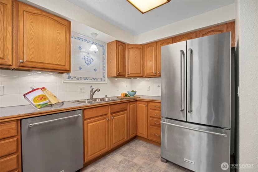 Property photo for 2400 Princeton Court #6, Bellingham photo 10