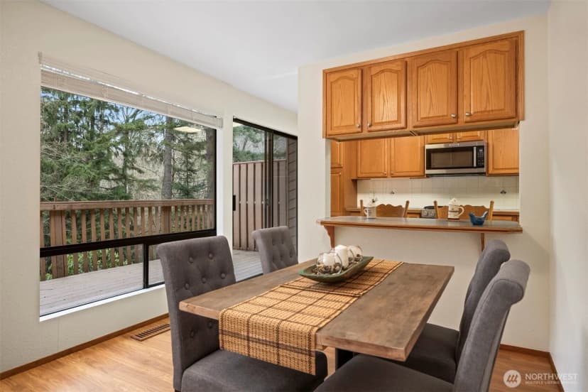 Property photo for 2400 Princeton Court #6, Bellingham photo 9