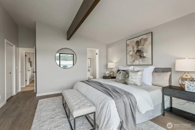 Property photo for 5110 Nw Sammamish Road, Issaquah photo 26